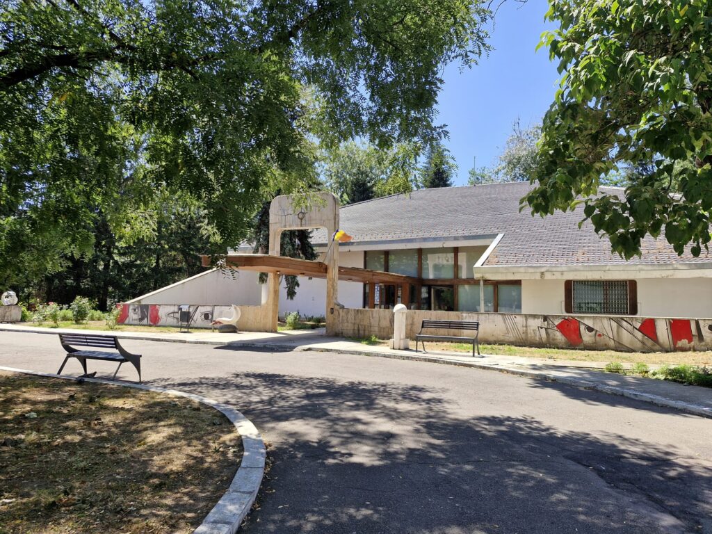 Muzeul de Artă din Târgu Jiu